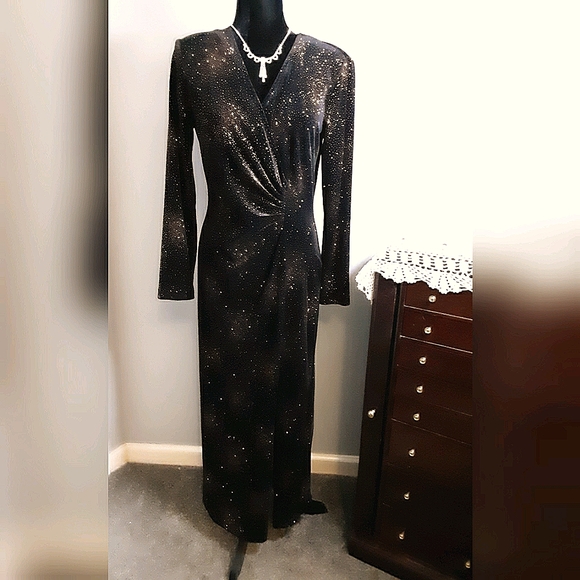 GORGEOUS Evening Dress, Blk Velvet w/Bling, sz 10 - Picture 3 of 7